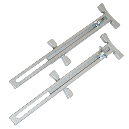 Adjustable line stretchers for masonry work - aluminum construction