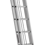 AE2220 Louisville Aluminum Extension Ladder, 300 lb. capacity, Type IA, with heavy-duty 20ft ladder rail and rung detail for industrial and masonry applications.