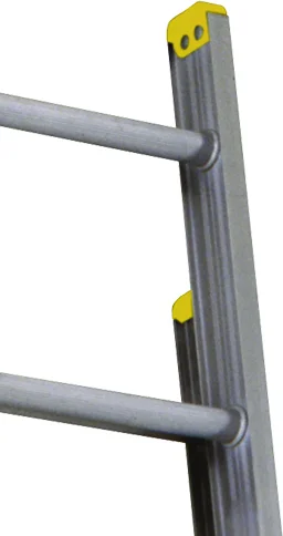 AE2200 Louisville Aluminum Extension Ladder, 300 lb. capacity, Type IA, with heavy-duty rung and rail detail for industrial and masonry applications.