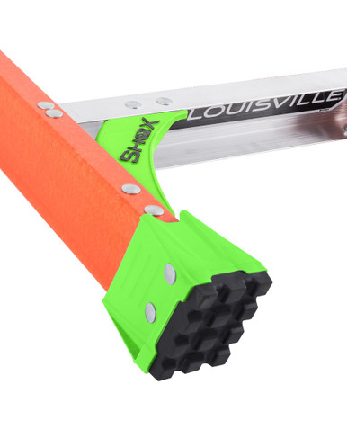 FXS1500 Louisville Fiberglass Cross-Step Ladder non-marring rubber foot and V-shape bracing detail